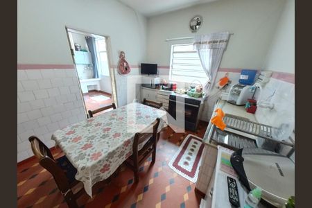 Casa à venda com 495m², 5 quartos e 2 vagas Casa à venda com 495m², 5 quartos e 2 vagasCozinha