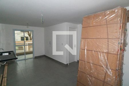 Sala/Cozinha de apartamento à venda com 2 quartos, 51m² em Vila Gea, São Paulo