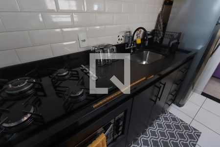 Cozinha de apartamento à venda com 2 quartos, 45m² em Penha de França, São Paulo