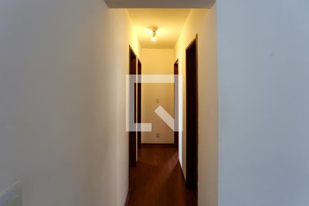 corredor de apartamento à venda com 3 quartos, 89m² em Real Parque, São Paulo