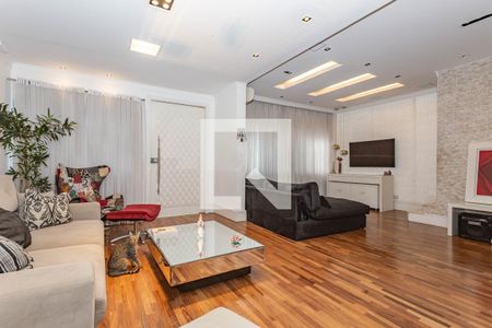 Sala de casa para alugar com 4 quartos, 307m² em Vila Gumercindo, São Paulo
