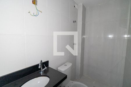 Banheiro de apartamento para alugar com 1 quarto, 27m² em Vila Gea, São Paulo