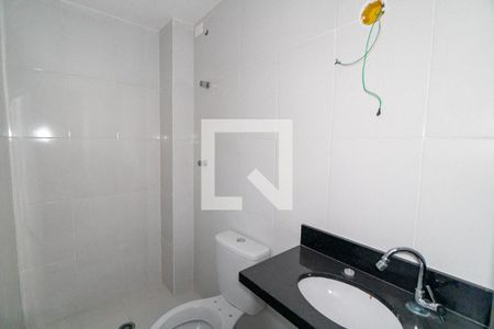 Banheiro de apartamento para alugar com 1 quarto, 27m² em Vila Gea, São Paulo