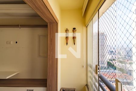 Sala-Varanda de apartamento à venda com 3 quartos, 72m² em Vila Carrao, São Paulo