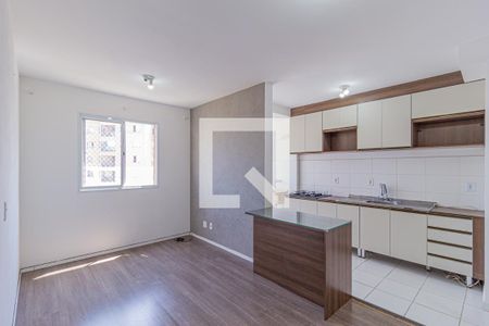 Sala de apartamento para alugar com 2 quartos, 52m² em Vila da Oportunidade, Carapicuíba