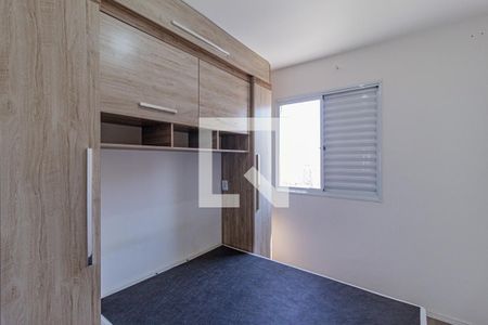 Quarto 1 de apartamento para alugar com 2 quartos, 52m² em Vila da Oportunidade, Carapicuíba