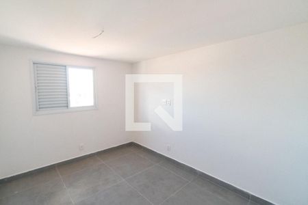 Suite 1 de apartamento para alugar com 2 quartos, 75m² em Vila Gea, São Paulo