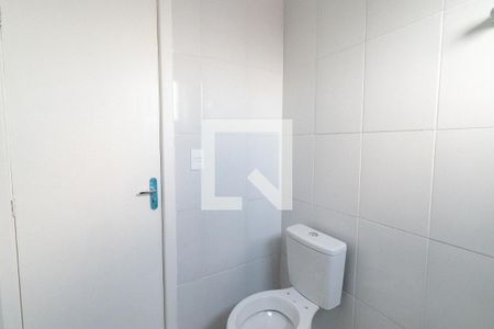 Apartamento para alugar com 75m², 2 quartos e 1 vaga Apartamento para alugar com 75m², 2 quartos e 1 vagaBanheiro da Suíte 2