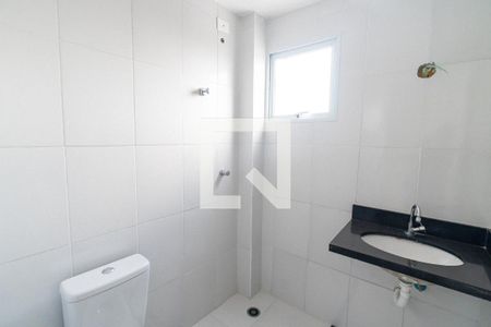 Apartamento para alugar com 75m², 2 quartos e 1 vaga Apartamento para alugar com 75m², 2 quartos e 1 vagaBanheiro da Suíte 2