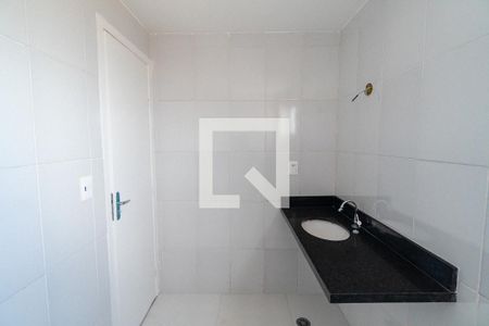 Banheiro da Suíte 1 de apartamento para alugar com 2 quartos, 75m² em Vila Gea, São Paulo