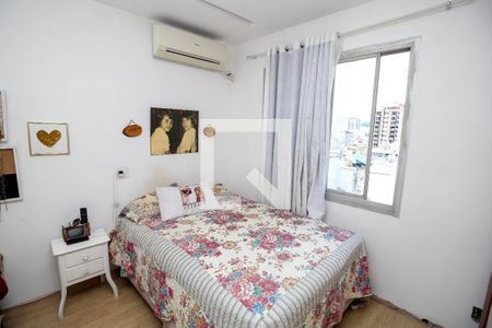 Quarto 1 de apartamento à venda com 3 quartos, 110m² em Botafogo, Rio de Janeiro