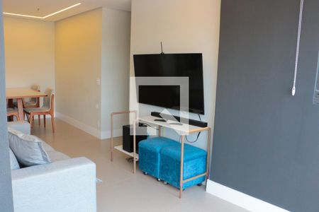 Sala de apartamento à venda com 3 quartos, 72m² em Ferreira, São Paulo