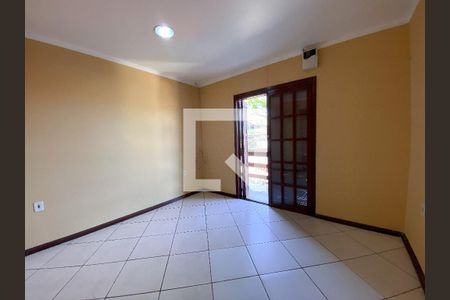 Quarto 1 de casa à venda com 2 quartos, 100m² em Mato Grande, Canoas