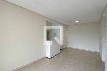 Sala de apartamento para alugar com 2 quartos, 68m² em Jardim Tupanci, Barueri