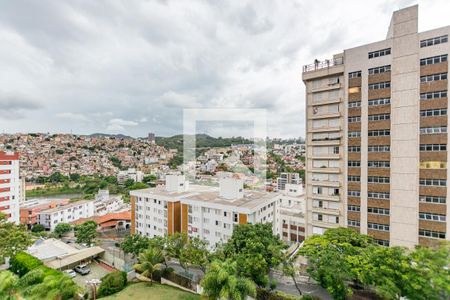 Sala de apartamento à venda com 4 quartos, 166m² em Vila Paris, Belo Horizonte