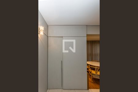 Lavabo de apartamento à venda com 4 quartos, 166m² em Vila Paris, Belo Horizonte