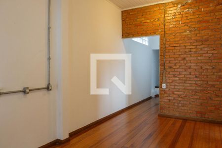 Sala  de casa à venda com 2 quartos, 180m² em Partenon, Porto Alegre