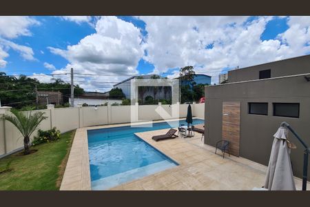 Apartamento à venda com 65m², 2 quartos e 1 vaga Apartamento à venda com 65m², 2 quartos e 1 vagaÁrea comum - Piscina