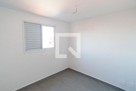 Quarto 2 de apartamento para alugar com 2 quartos, 47m² em Vila Gea, São Paulo