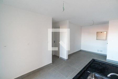 Sala/Cozinha de apartamento para alugar com 2 quartos, 47m² em Vila Gea, São Paulo