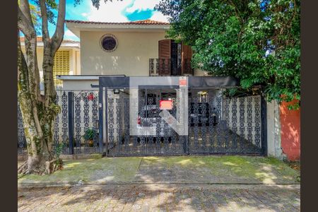 Fachada de casa à venda com 5 quartos, 300m² em Brooklin Novo, São Paulo