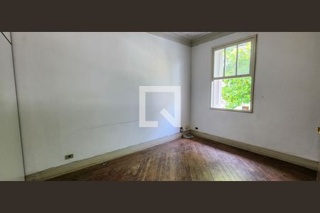 Quarto 1 de casa para alugar com 3 quartos, 250m² em Vila Mathias, Santos