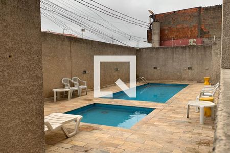 Apartamento à venda com 57m², 3 quartos e 1 vaga Apartamento à venda com 57m², 3 quartos e 1 vagaPiscina