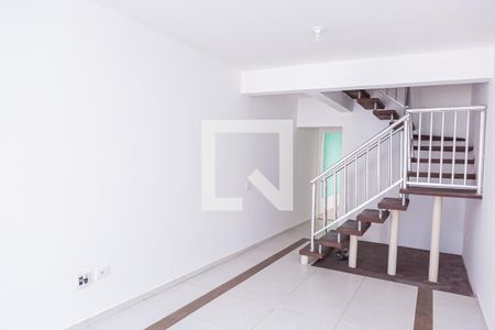 Sala de casa à venda com 3 quartos, 115m² em Burgo Paulista, São Paulo