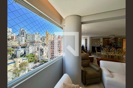 Vista Sala de apartamento à venda com 5 quartos, 210m² em Buritis, Belo Horizonte