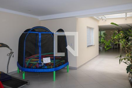 Casa à venda com 430m², 4 quartos e 5 vagas Casa à venda com 430m², 4 quartos e 5 vagasSalão de Festas