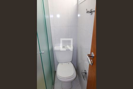 Casa à venda com 430m², 4 quartos e 5 vagas Casa à venda com 430m², 4 quartos e 5 vagasSuíte 2 - Banheiro