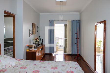 Casa à venda com 430m², 4 quartos e 5 vagas Casa à venda com 430m², 4 quartos e 5 vagasSuíte 1