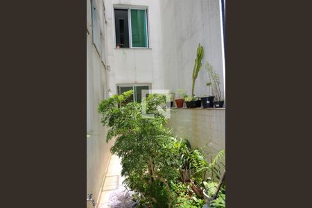 Casa à venda com 430m², 4 quartos e 5 vagas Casa à venda com 430m², 4 quartos e 5 vagasJardim de Inverno