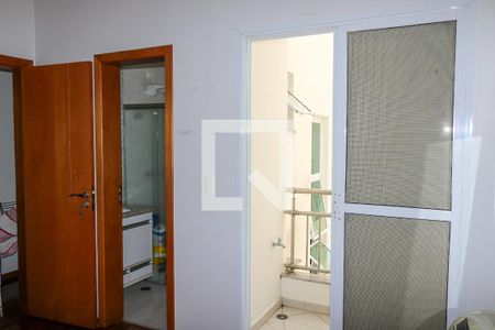 Casa à venda com 430m², 4 quartos e 5 vagas Casa à venda com 430m², 4 quartos e 5 vagasSuíte 2