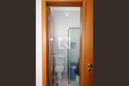 Casa à venda com 430m², 4 quartos e 5 vagas Casa à venda com 430m², 4 quartos e 5 vagasSuíte 3 - Banheiro