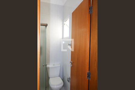 Casa à venda com 430m², 4 quartos e 5 vagas Casa à venda com 430m², 4 quartos e 5 vagasSuíte 2 - Banheiro