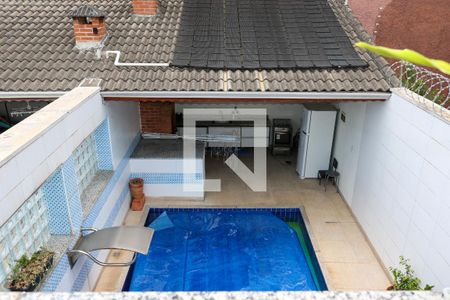 Casa à venda com 430m², 4 quartos e 5 vagas Casa à venda com 430m², 4 quartos e 5 vagasTerraço - Vista