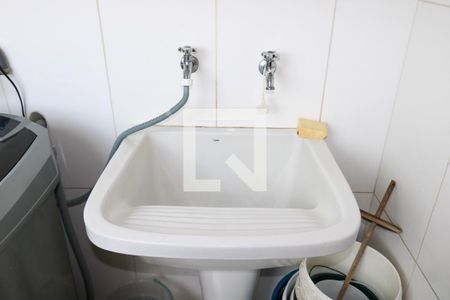 Casa à venda com 430m², 4 quartos e 5 vagas Casa à venda com 430m², 4 quartos e 5 vagasÁrea de Serviço