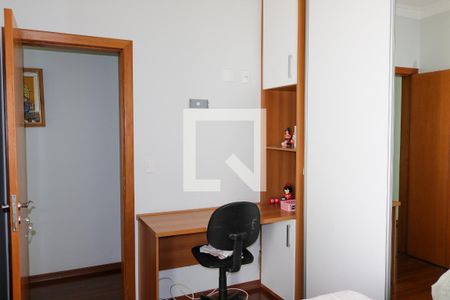 Casa à venda com 430m², 4 quartos e 5 vagas Casa à venda com 430m², 4 quartos e 5 vagasSuíte 3