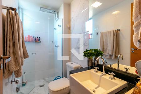 Banheiro Social de apartamento para alugar com 3 quartos, 248m² em Fernão Dias, Belo Horizonte