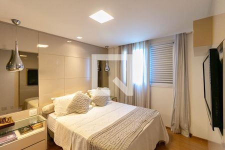 Quarto Suíte de apartamento à venda com 3 quartos, 248m² em Fernão Dias, Belo Horizonte