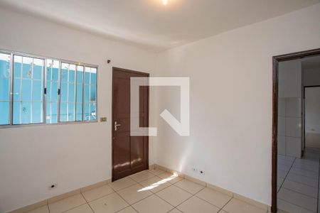 Sala  de casa para alugar com 2 quartos, 110m² em Taboão, Diadema