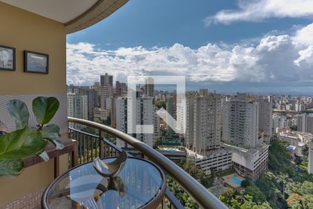 Varanda de apartamento à venda com 3 quartos, 110m² em Sion, Belo Horizonte
