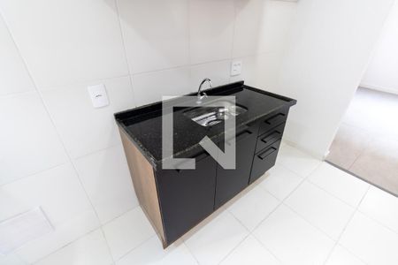 Apartamento para alugar com 43m², 2 quartos e sem vaga Apartamento para alugar com 43m², 2 quartos e sem vagaCozinha e Área de Serviço