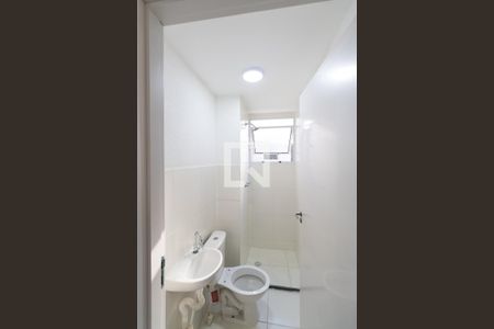 Apartamento para alugar com 43m², 2 quartos e sem vaga Apartamento para alugar com 43m², 2 quartos e sem vagaBanheiro