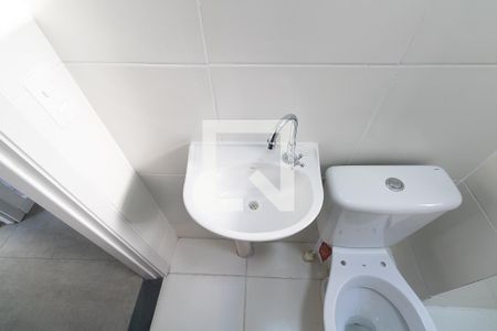 Apartamento para alugar com 43m², 2 quartos e sem vaga Apartamento para alugar com 43m², 2 quartos e sem vagaBanheiro