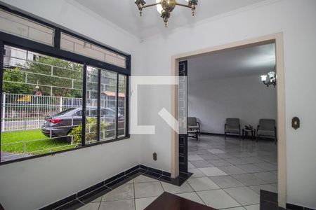 Sala de casa à venda com 4 quartos, 150m² em Cristal, Porto Alegre