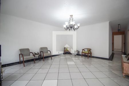 Sala de casa à venda com 4 quartos, 150m² em Cristal, Porto Alegre