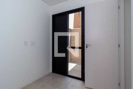 Quarto 2 de apartamento à venda com 2 quartos, 40m² em Vila Bertioga, São Paulo