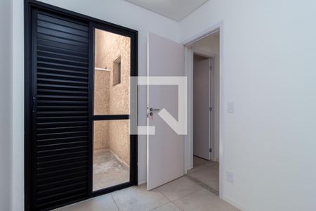 Quarto 2 de apartamento à venda com 2 quartos, 40m² em Vila Bertioga, São Paulo